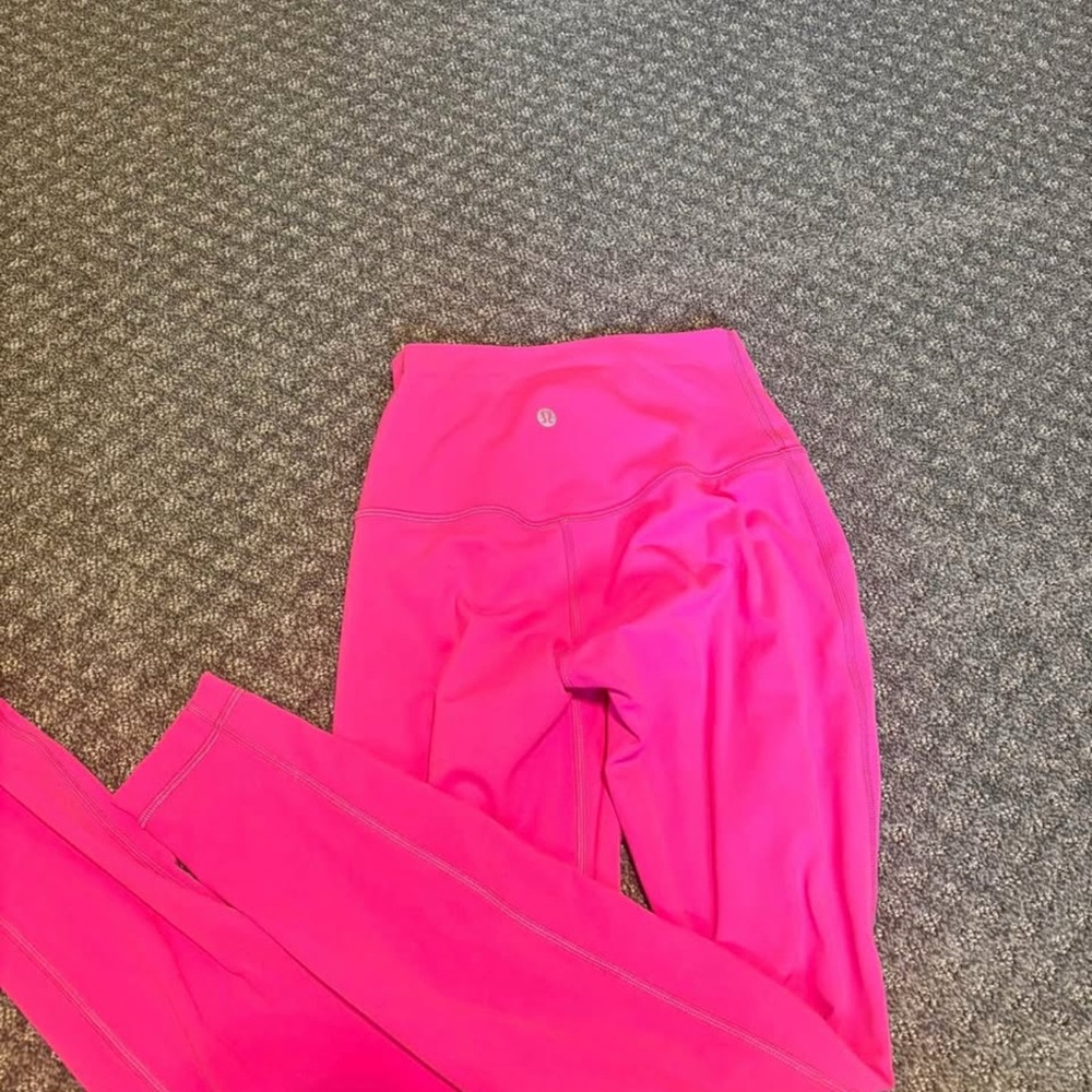 Lulu Sonic Pink Align Leggings